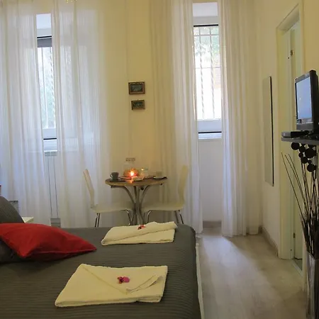 K Place Bed & Breakfast *